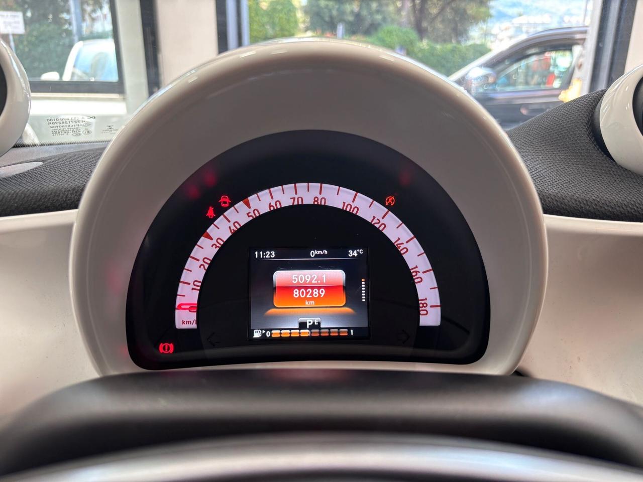SMART FORFOUR 1.0 TWINAMIC PASSION 71CV LED-CLIMA