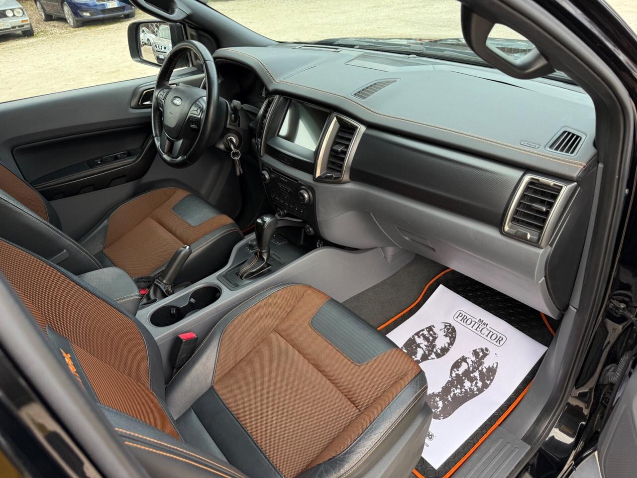 Ford Ranger 3.2 TDCi DC Wildtrak SHADOW BLACK