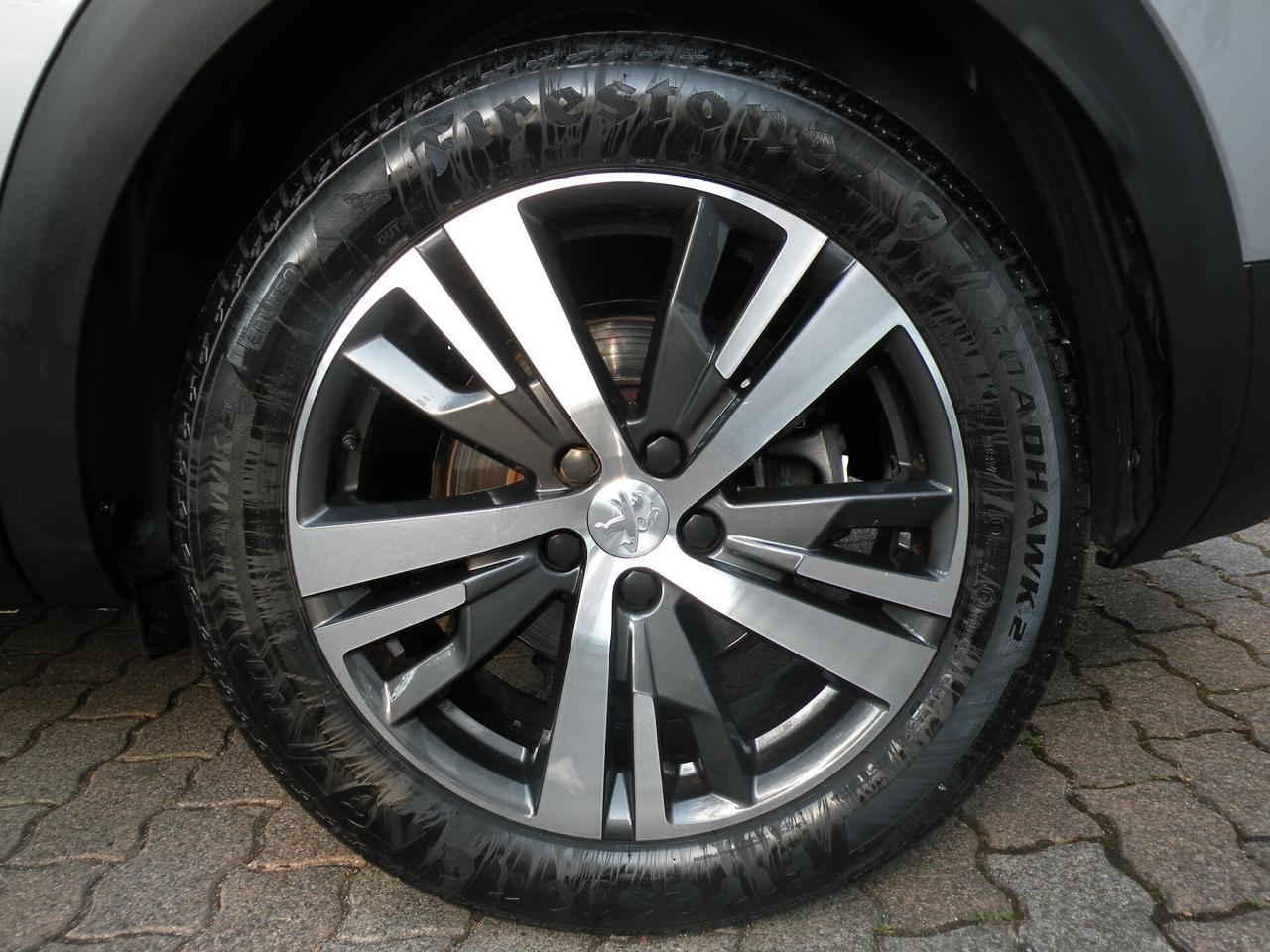 PEUGEOT 3008 1.5 BlueHDi 130CV EAT8 ALLURE 2021