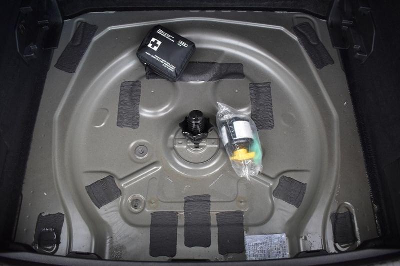 Audi Q3 35 TDI quattro S tronic Business