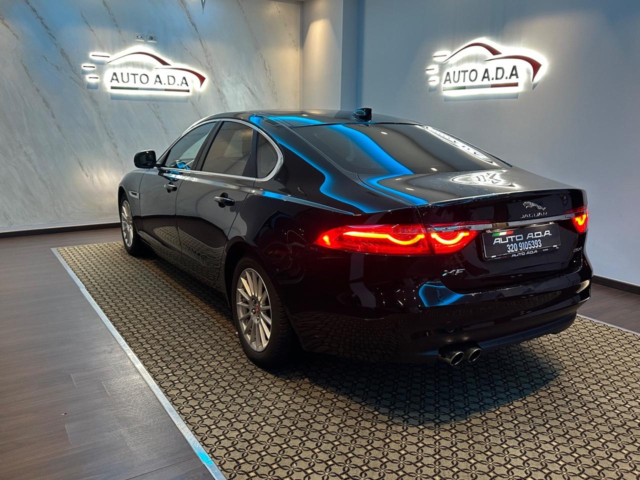 Jaguar XF 2.0 D 180 CV Portfolio