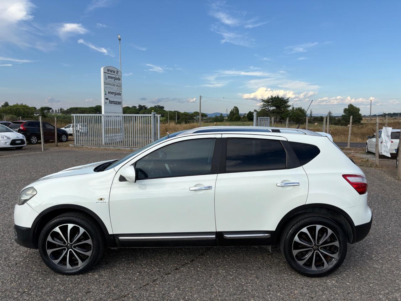Nissan Qashqai 2.0 dCi DPF 4WD aut. Tekna