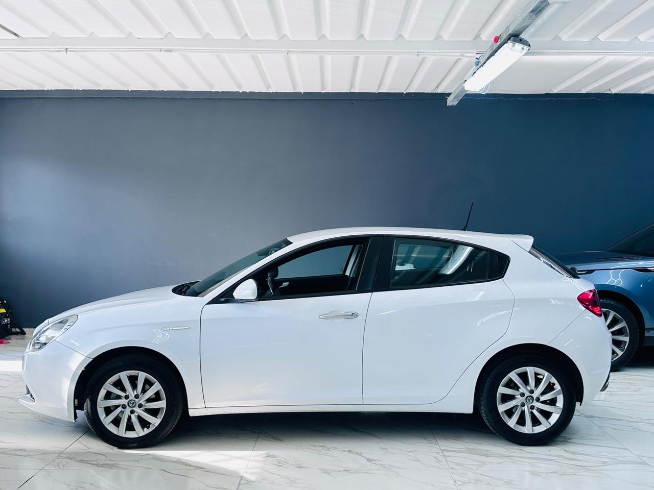 Alfa Romeo Giulietta 1.4 Turbo 120 CV GPL Super
