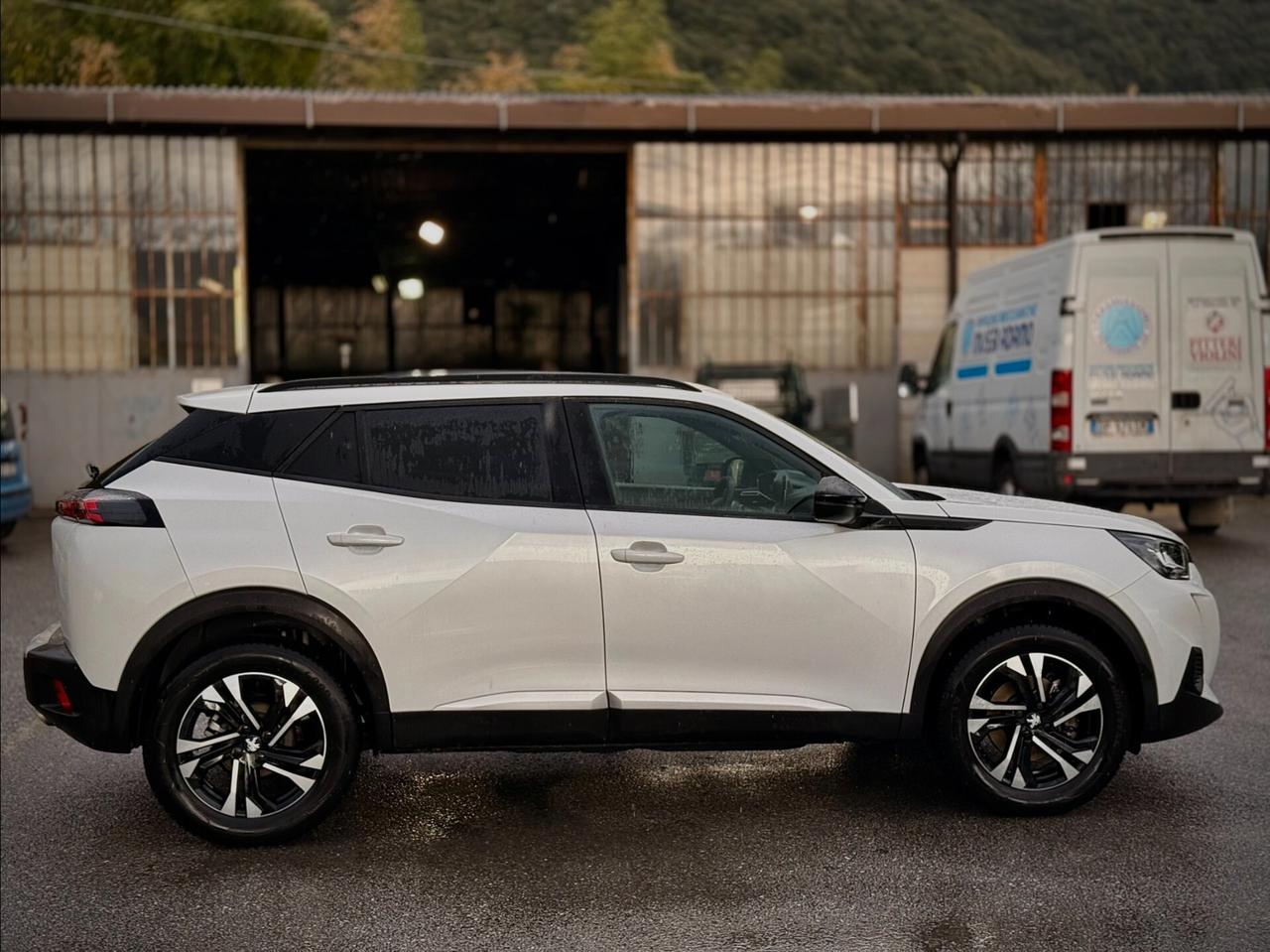 Peugeot 2008 BlueHDi 130 S&S EAT8 GT