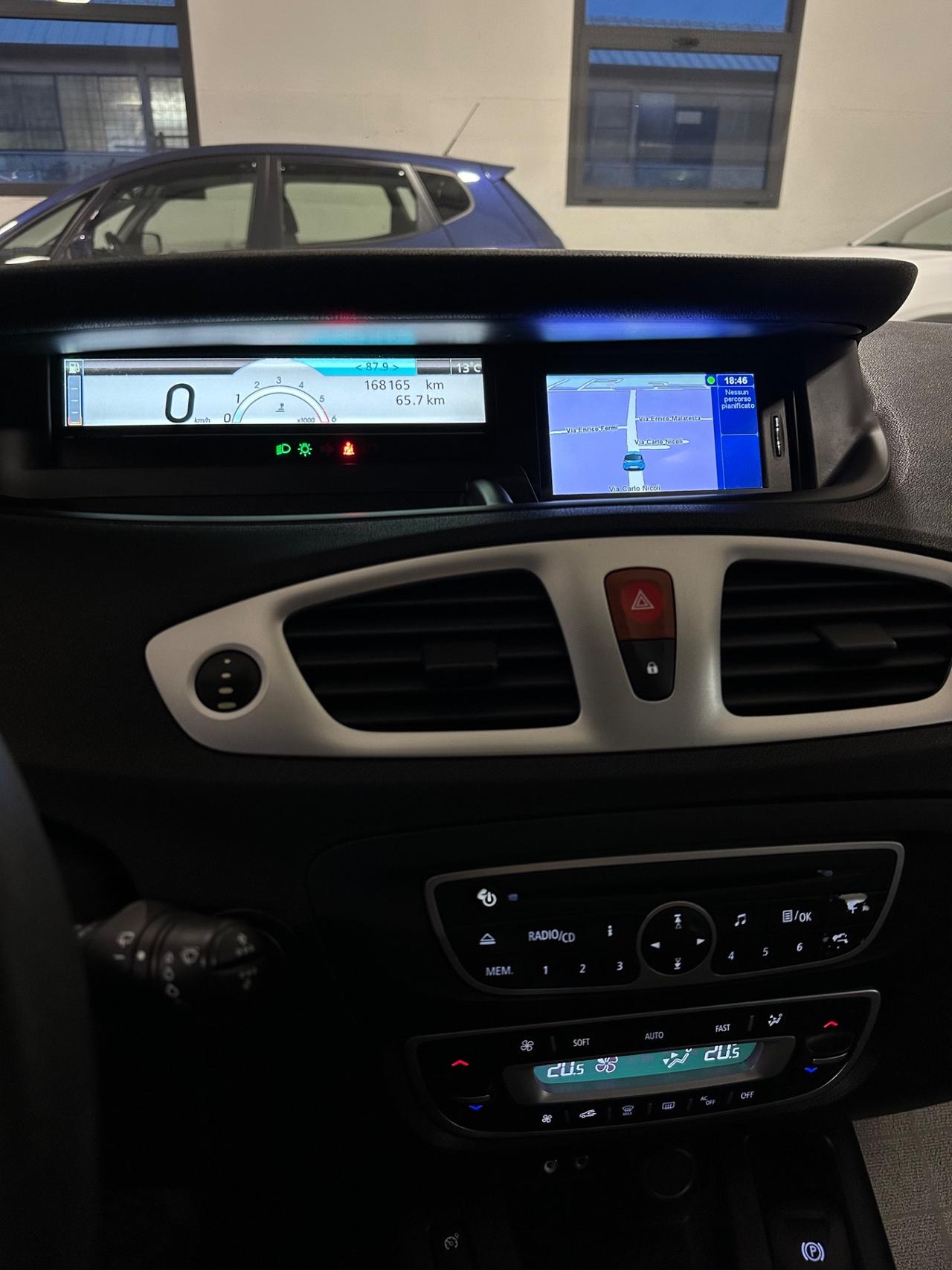 Renault Scenic Scénic X-Mod 1.5 dCi 110CV Luxe