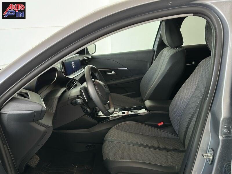 Peugeot 208 Allure Hybrid 110 e-DCS6 auto
