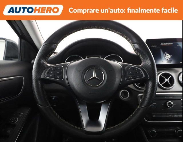 MERCEDES-BENZ GLA 180 Sport