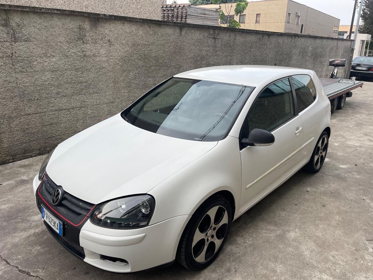 VW GOLF V 1.6 GTI BENZINA 75KW EURO4 NEOPATENTATI