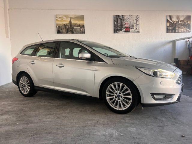 FORD Focus 2.0 TDCi 150 CV Start&Stop Powershift SW Titanium