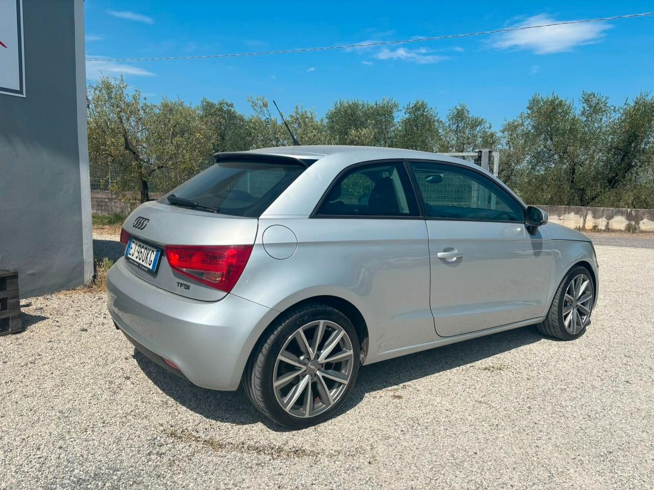 Audi A1 1.2 TFSI Ambition NEOPATENTATI