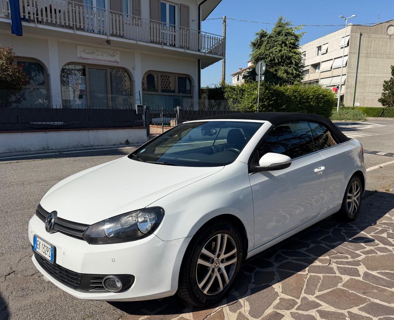Volkswagen Golf 1.6 TDI DPF 3p. Highline