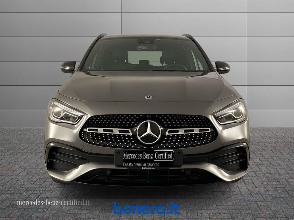 Mercedes GLA 200 200 D Premium 8G-DCT