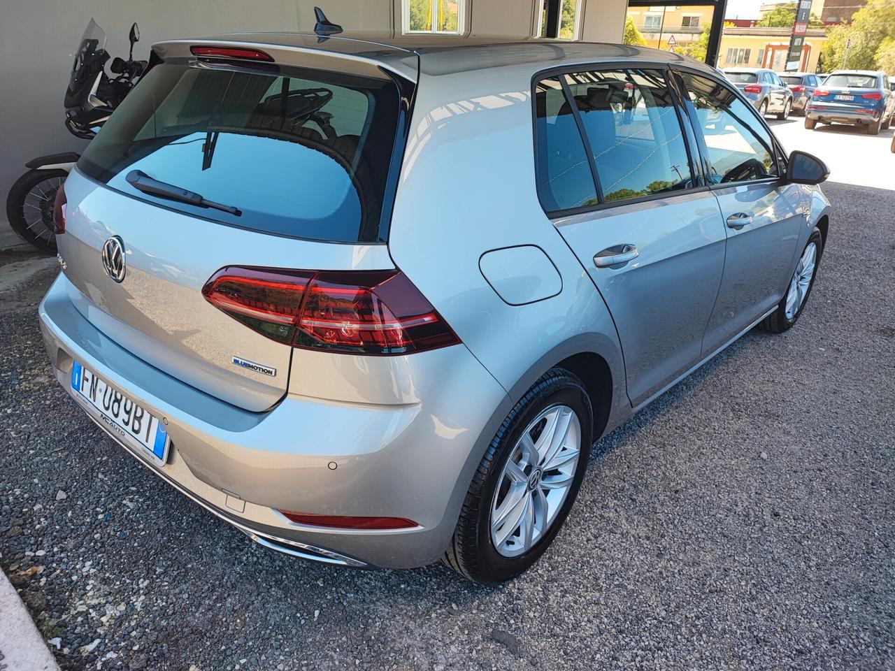 Volkswagen Golf 1.4 TGI DSG 5p. Executive BlueMotion