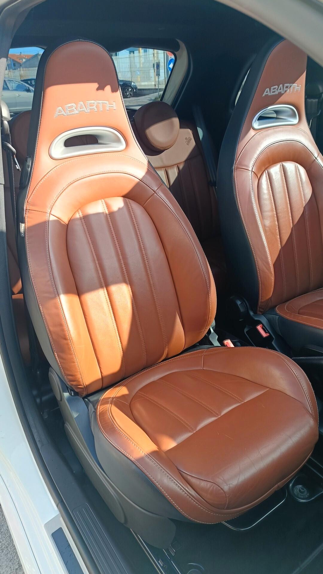 Abarth 595 1.4 Turbo T-Jet 165 CV Turismo