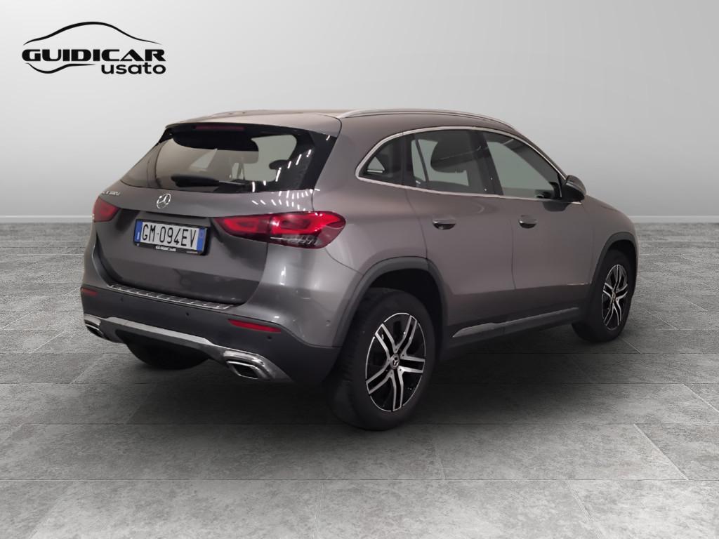 Mercedes-Benz GLA-H247 2020 - GLA 180 d Sport Plus auto