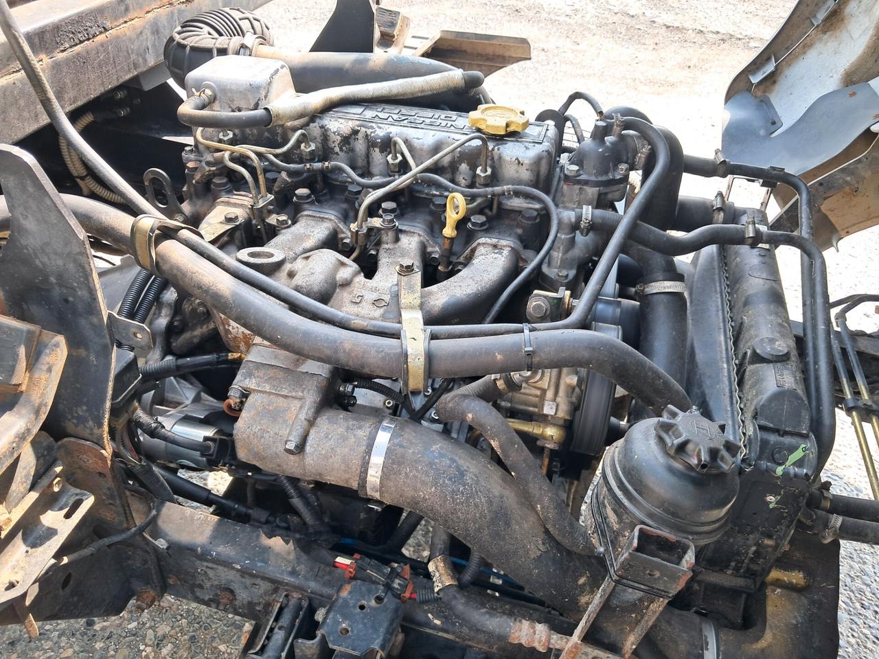 CABSTAR 3.0 RIBALTABILE TRILATERALE