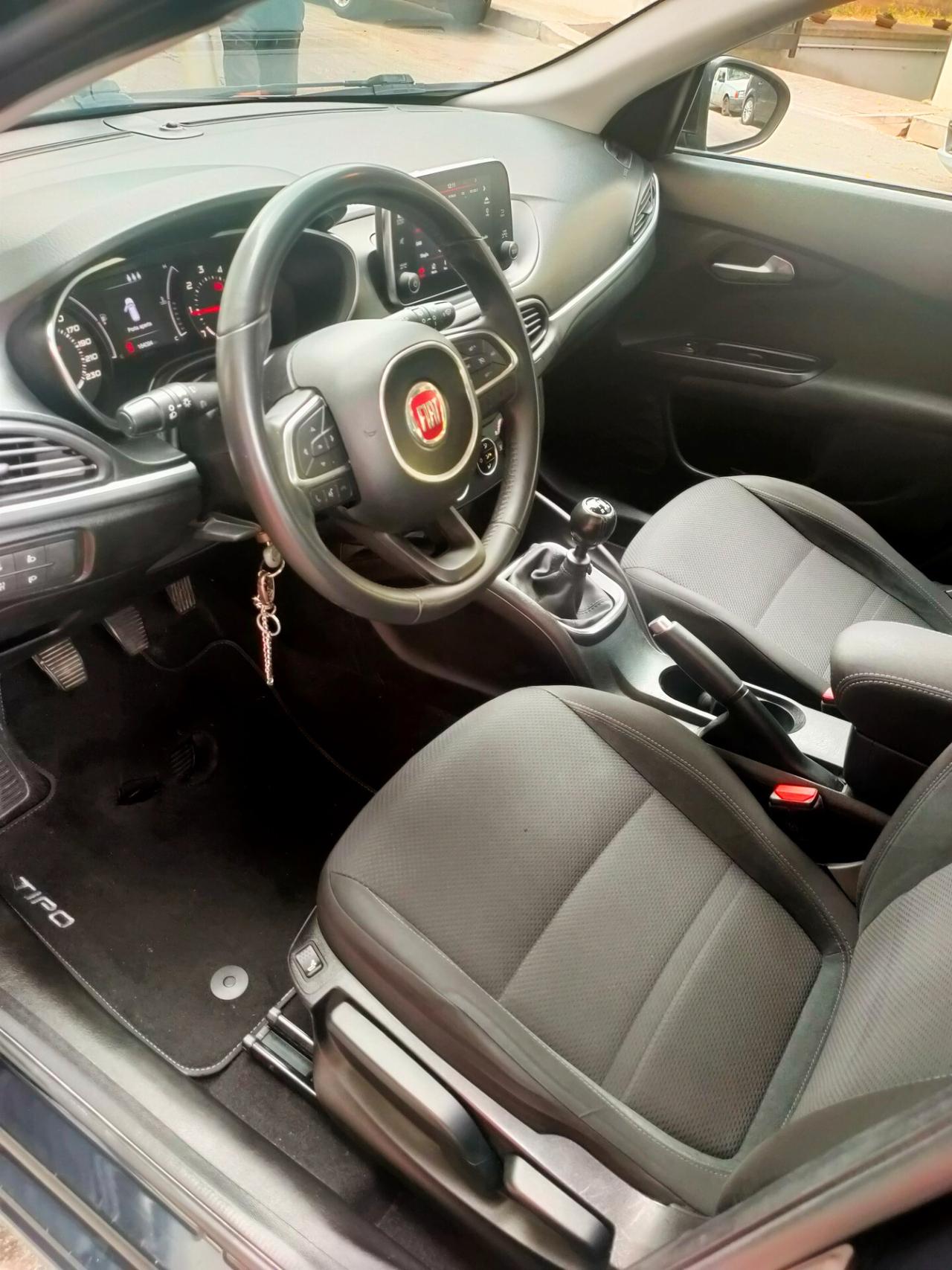 Fiat Tipo 1.6 Mjt S&S SW Lounge