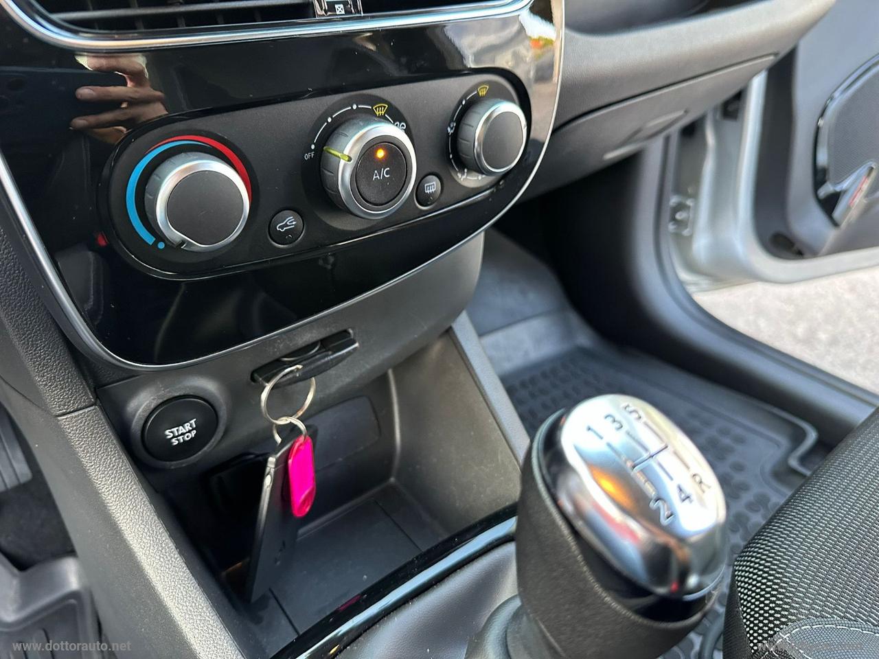 RENAULT Clio dCi 8V 75 CV S&S 5p. Energy Zen ADATTA A NEOPATENTATI