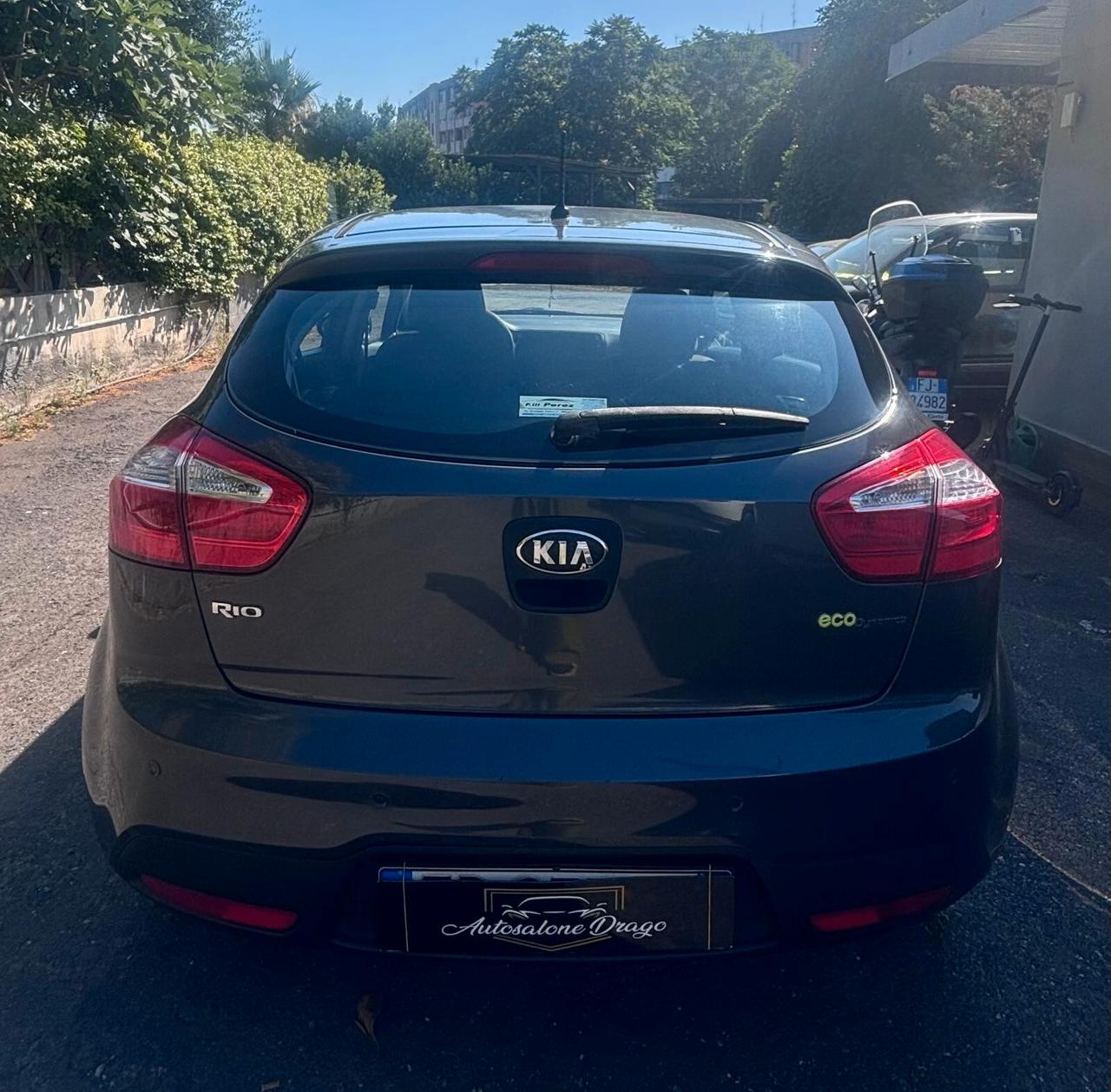 Kia Rio 1.1 CRDi WGT 5p. EX