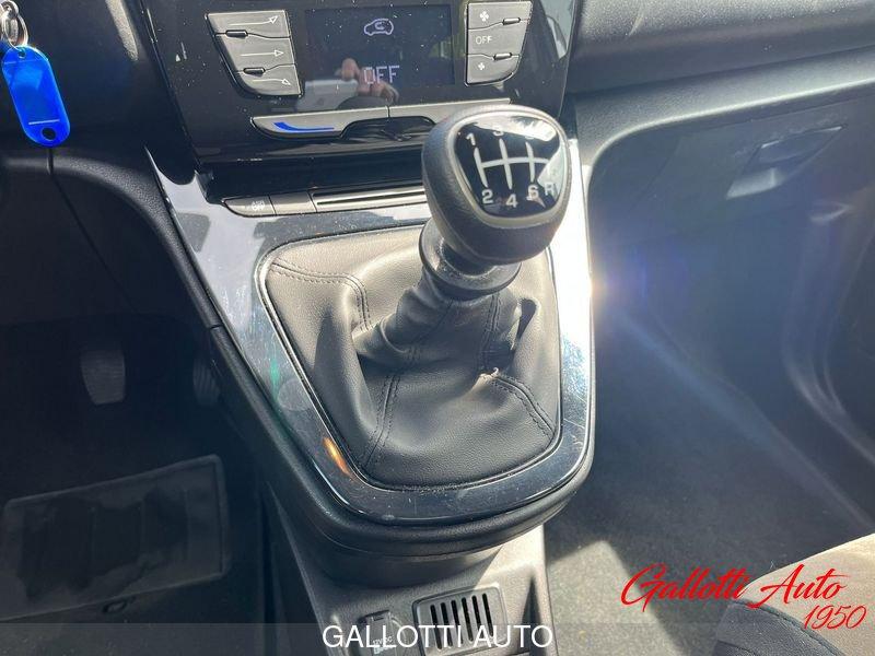 Lancia Ypsilon 1.0 FireFly 70cv S&S Hybrid GOLD