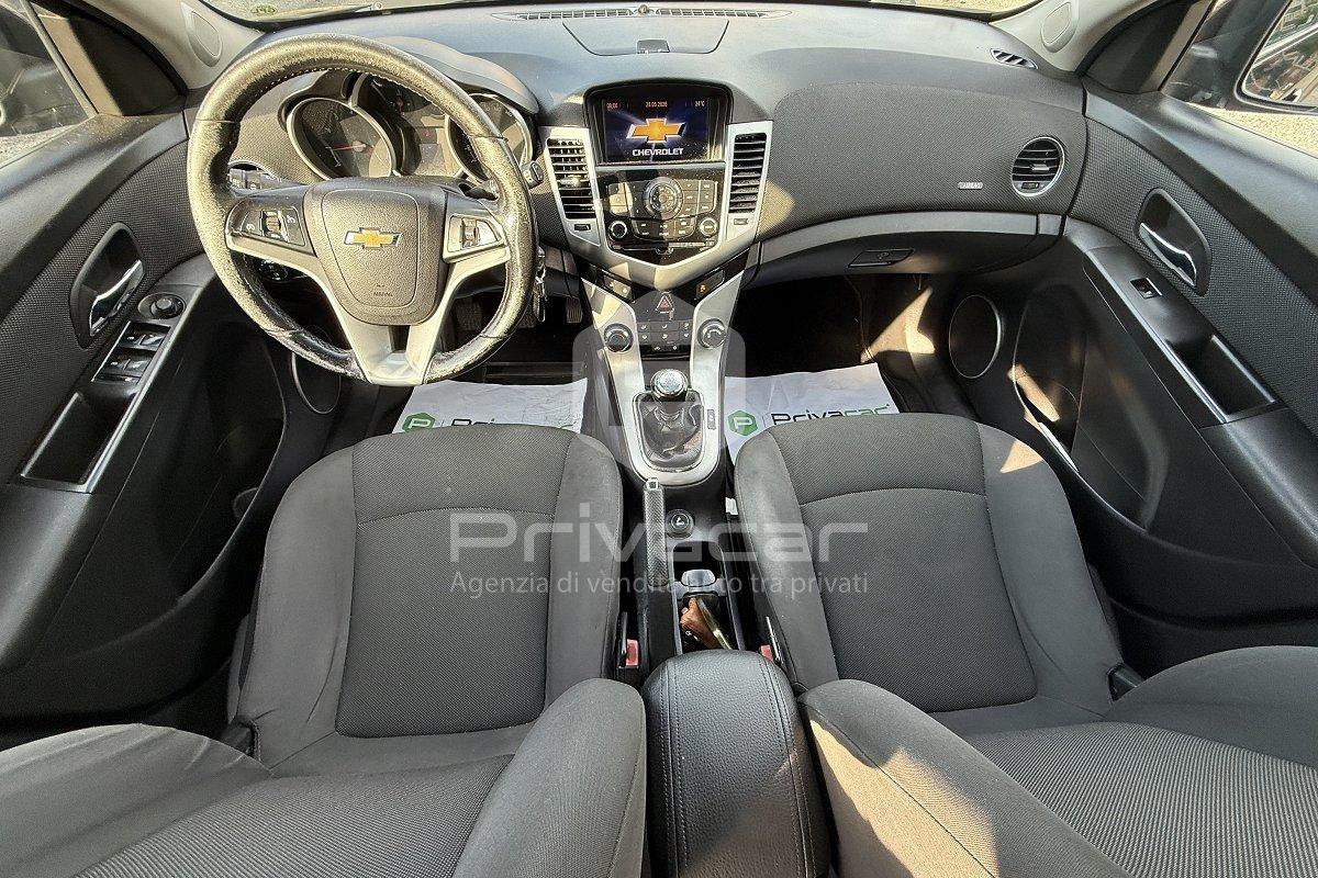 CHEVROLET Cruze 1.6 5 porte LS