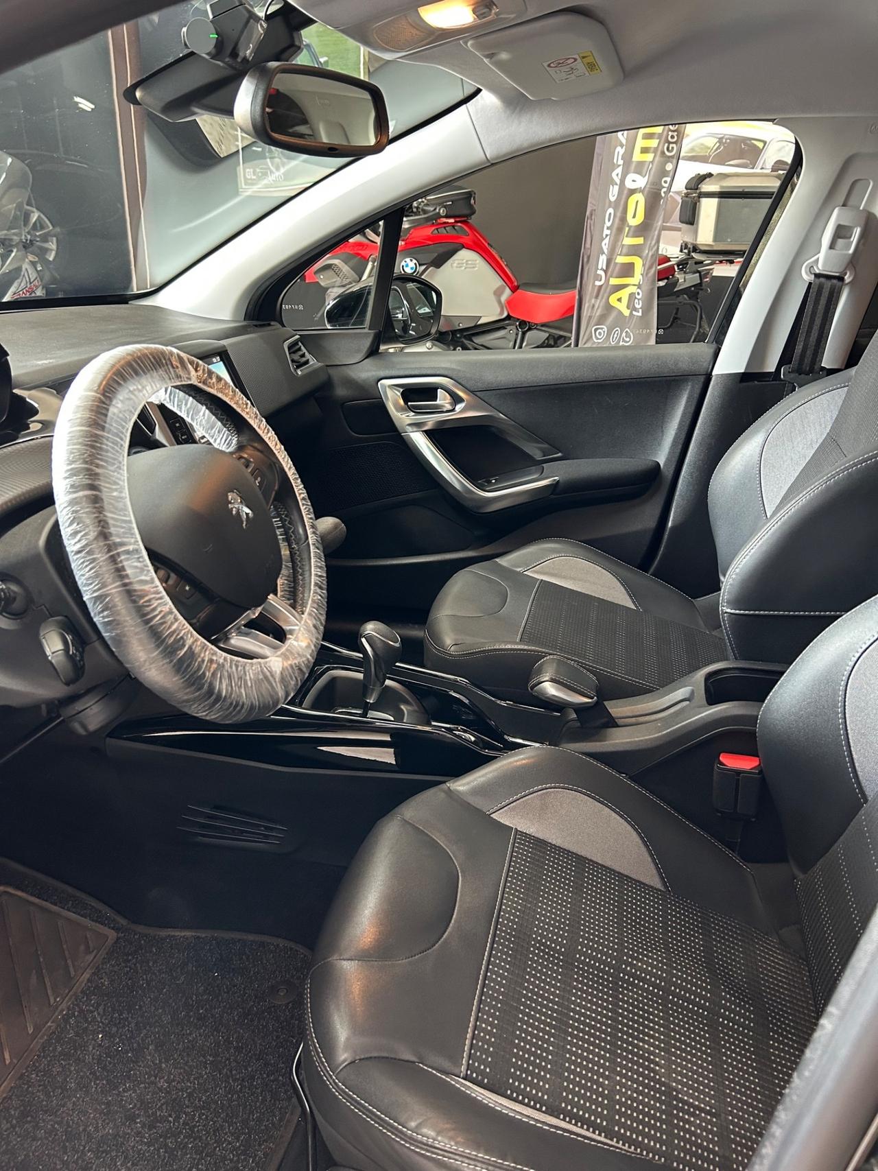 Peugeot 2008 PureTech Turbo 110 S&S Allure