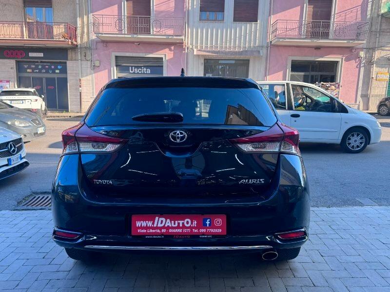 Toyota Auris 1.6 D-4D Lounge