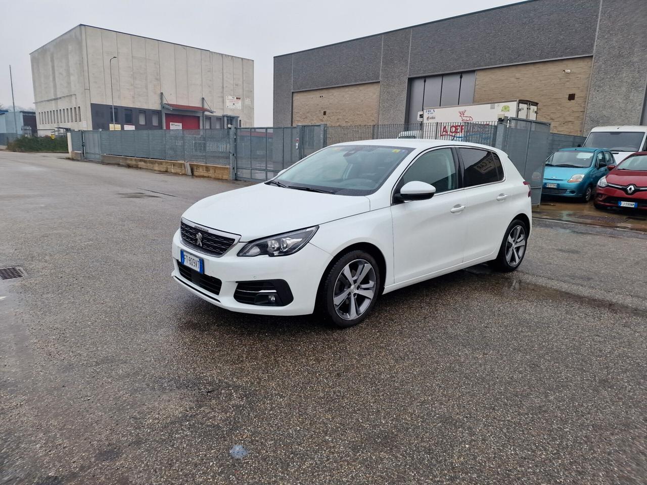 Peugeot 308 PureTech Turbo 130 S&S Allure