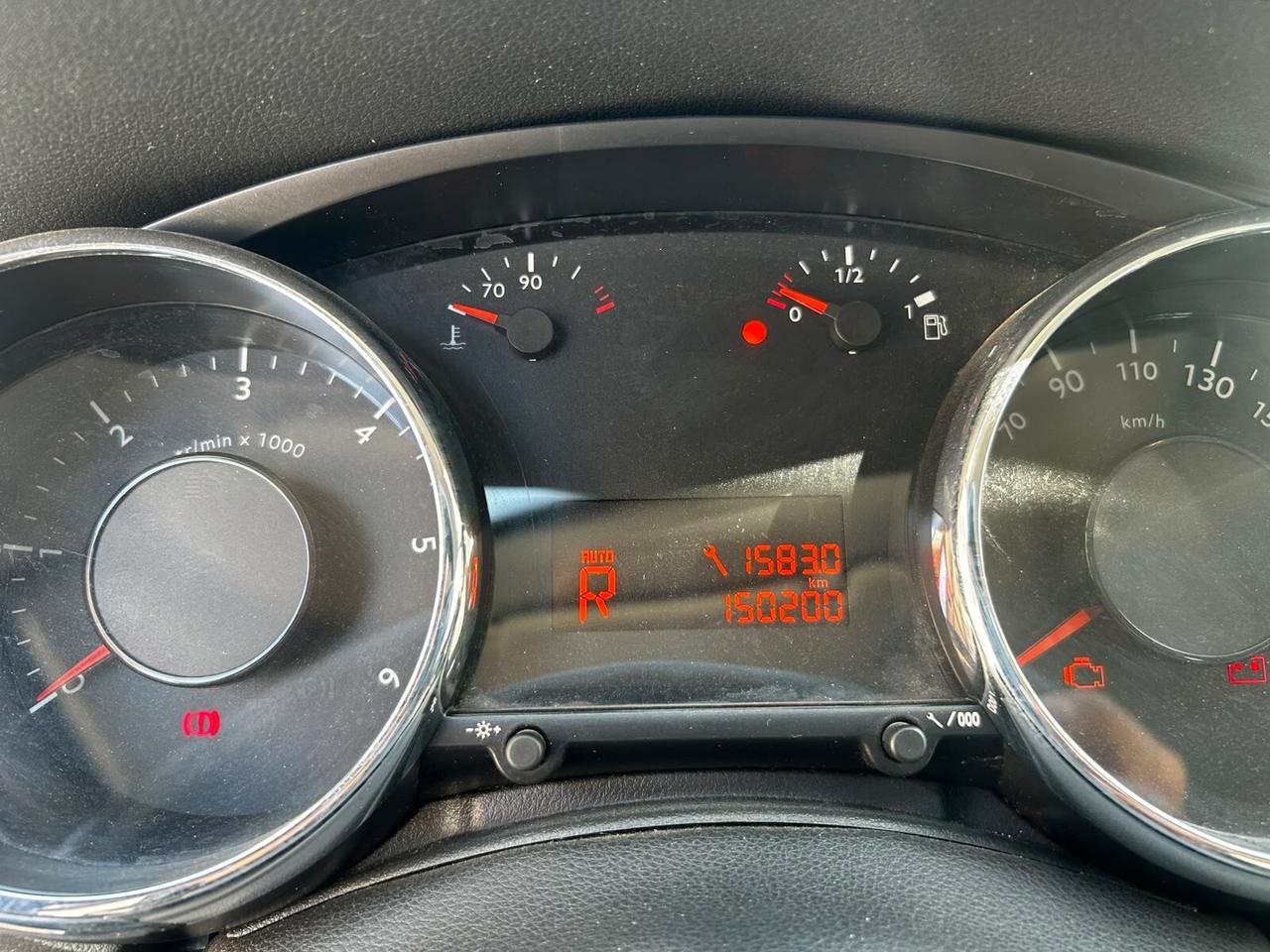Peugeot 3008 1.6 HDi 110CV