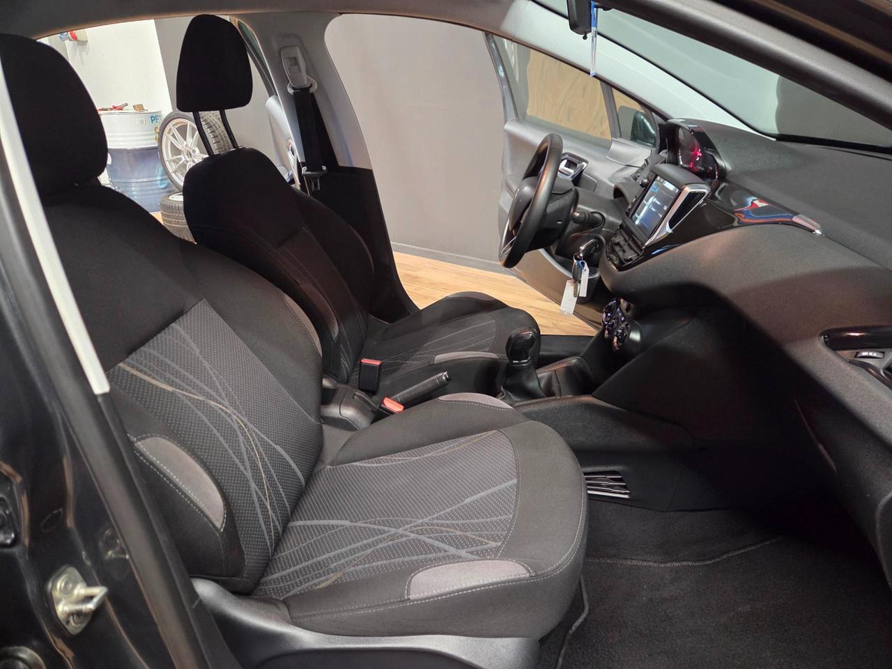 Peugeot 208 5 Porte 208 5p 1.0 puretech (vti) 12v Active