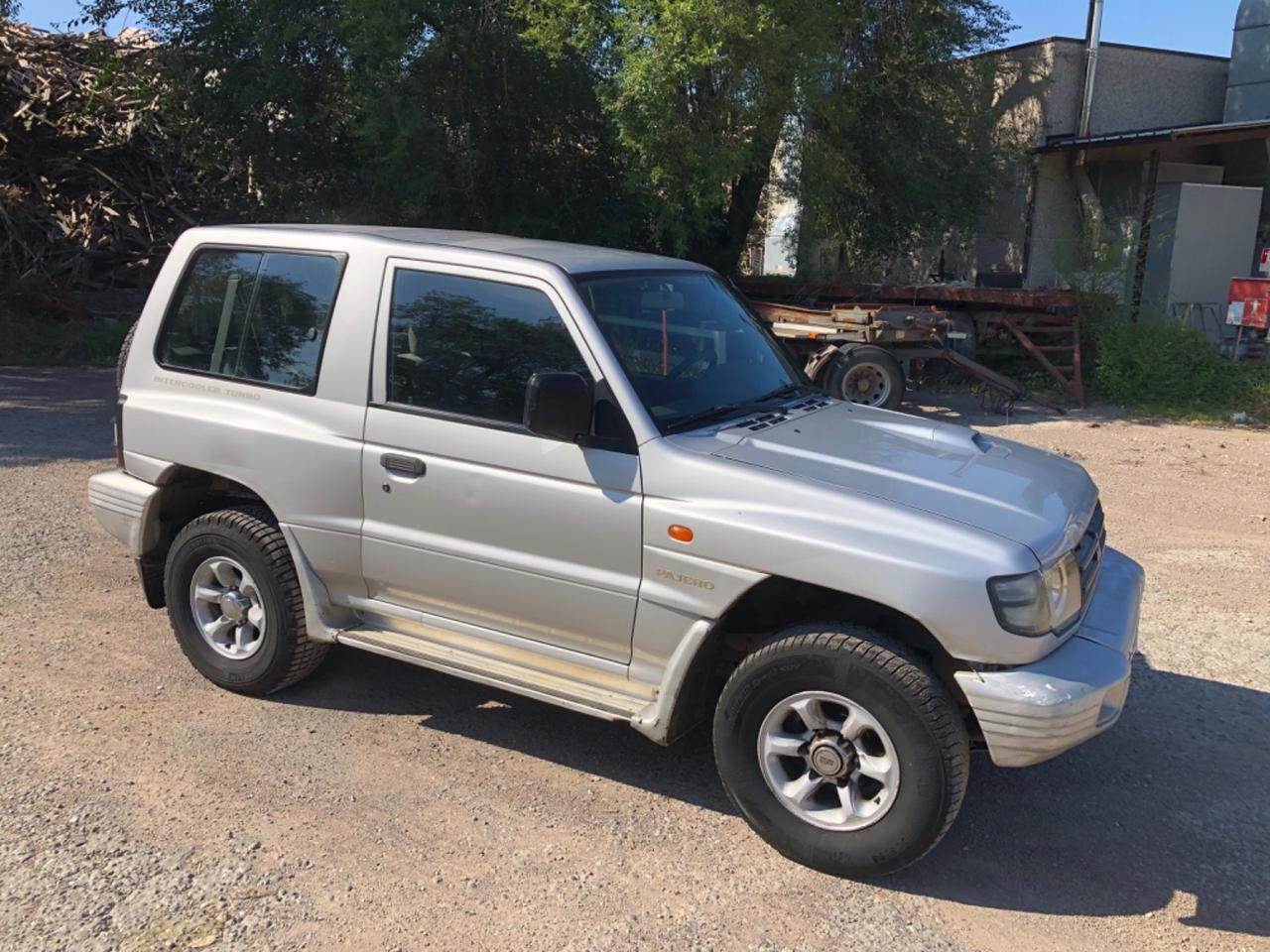 Mitsubishi Pajero 2.5 TDI MT SS GLS Special Action