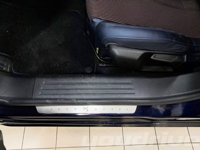 DS AUTOMOBILES DS 3 Crossback BlueHDi 130 aut. Ines De La Fressange KM 98.200