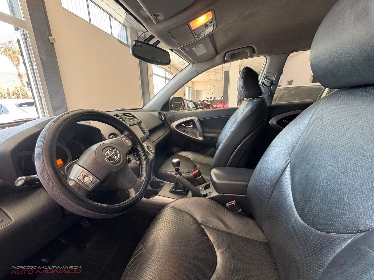 Toyota RAV 2.2 D-4D 177CV Luxury 2008