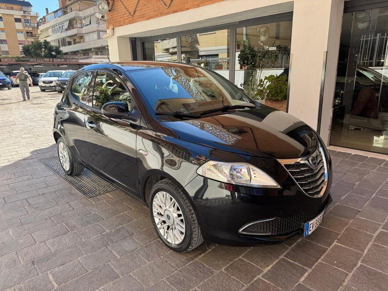 LANCIA Ypsilon 1.2 69CV 5 porte Platino EURO 6 GPL