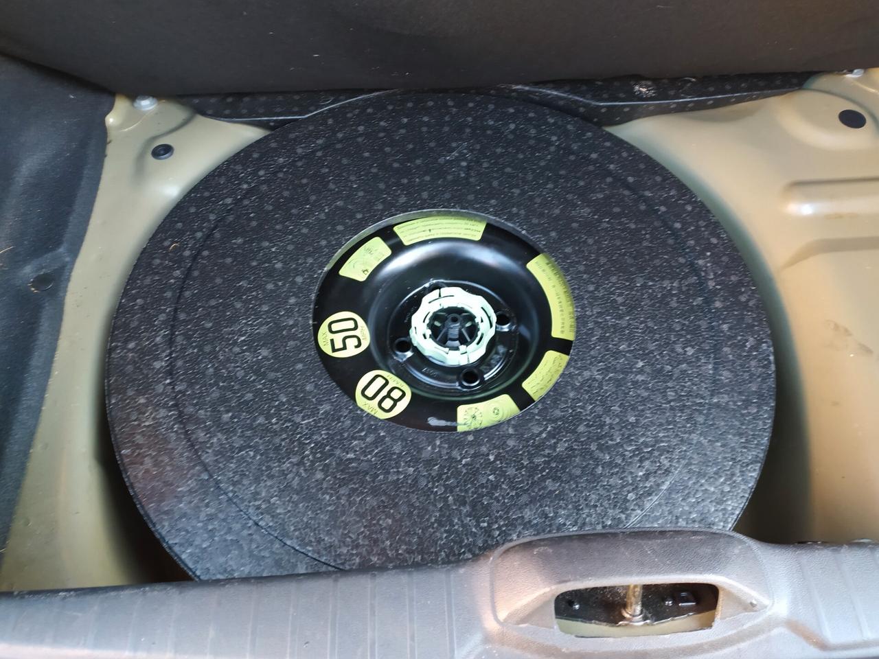 Peugeot 208 BlueHDi 100 5 porte Allure