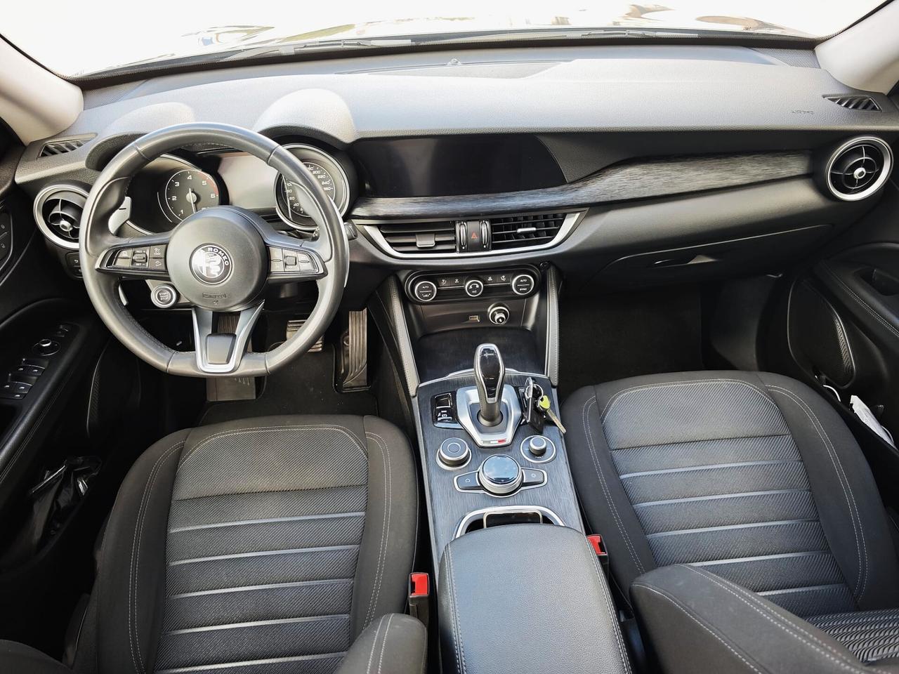 Alfa Romeo Stelvio 2.2 Turbodiesel 190 CV AT8 RWD Business