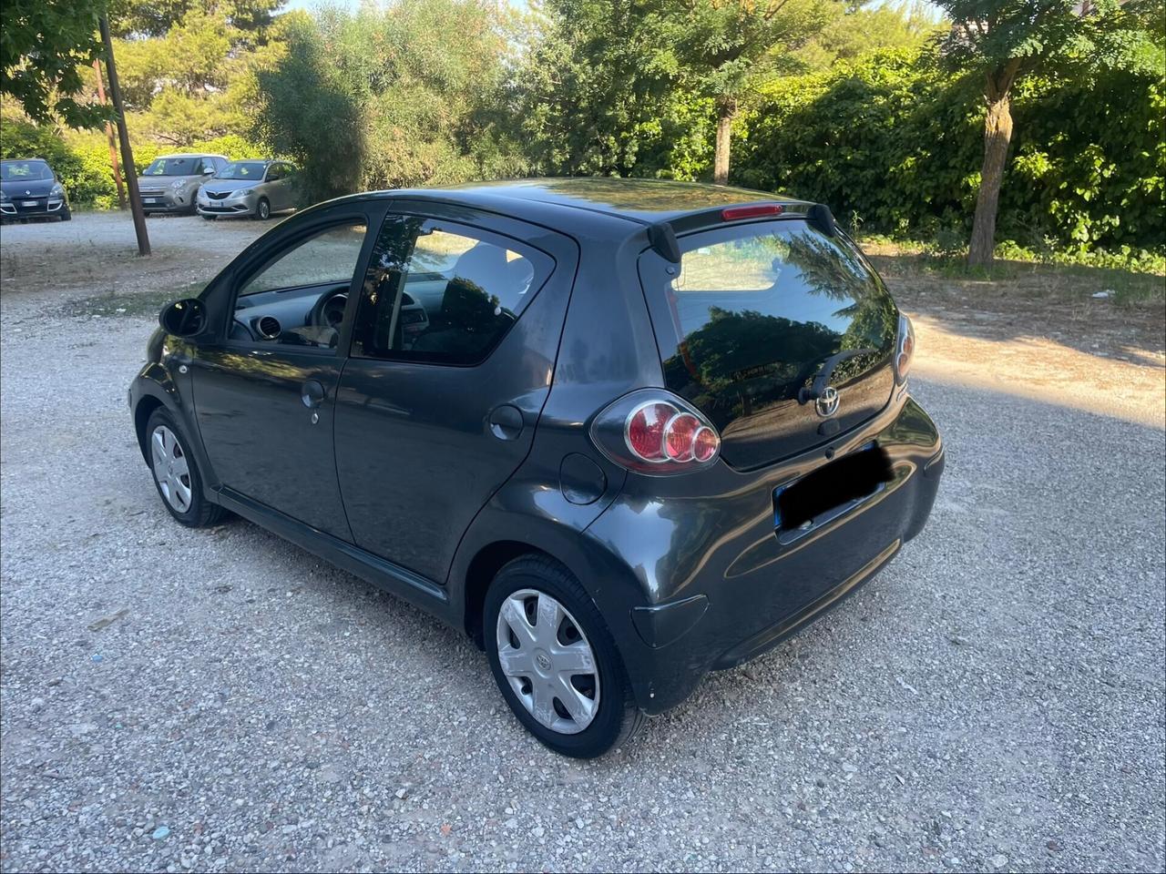 Toyota Aygo 1.0 12V VVT-i 5 porte Now