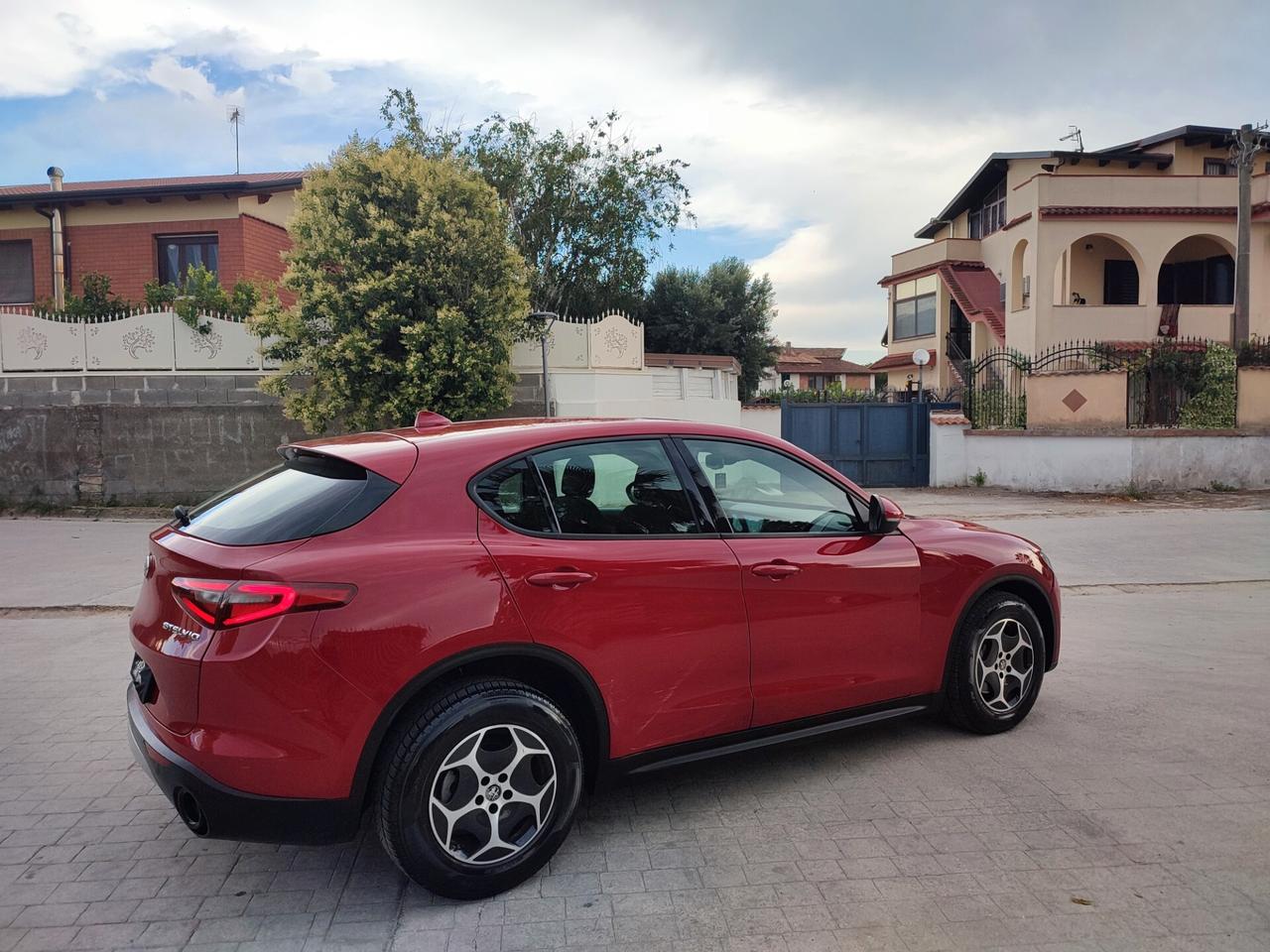 Alfa Romeo Stelvio Q4 SUPER SPORT 2.2 TDI 190 CV AT8 TELECAMERA NAVIGATORE KM CERTIFICATI