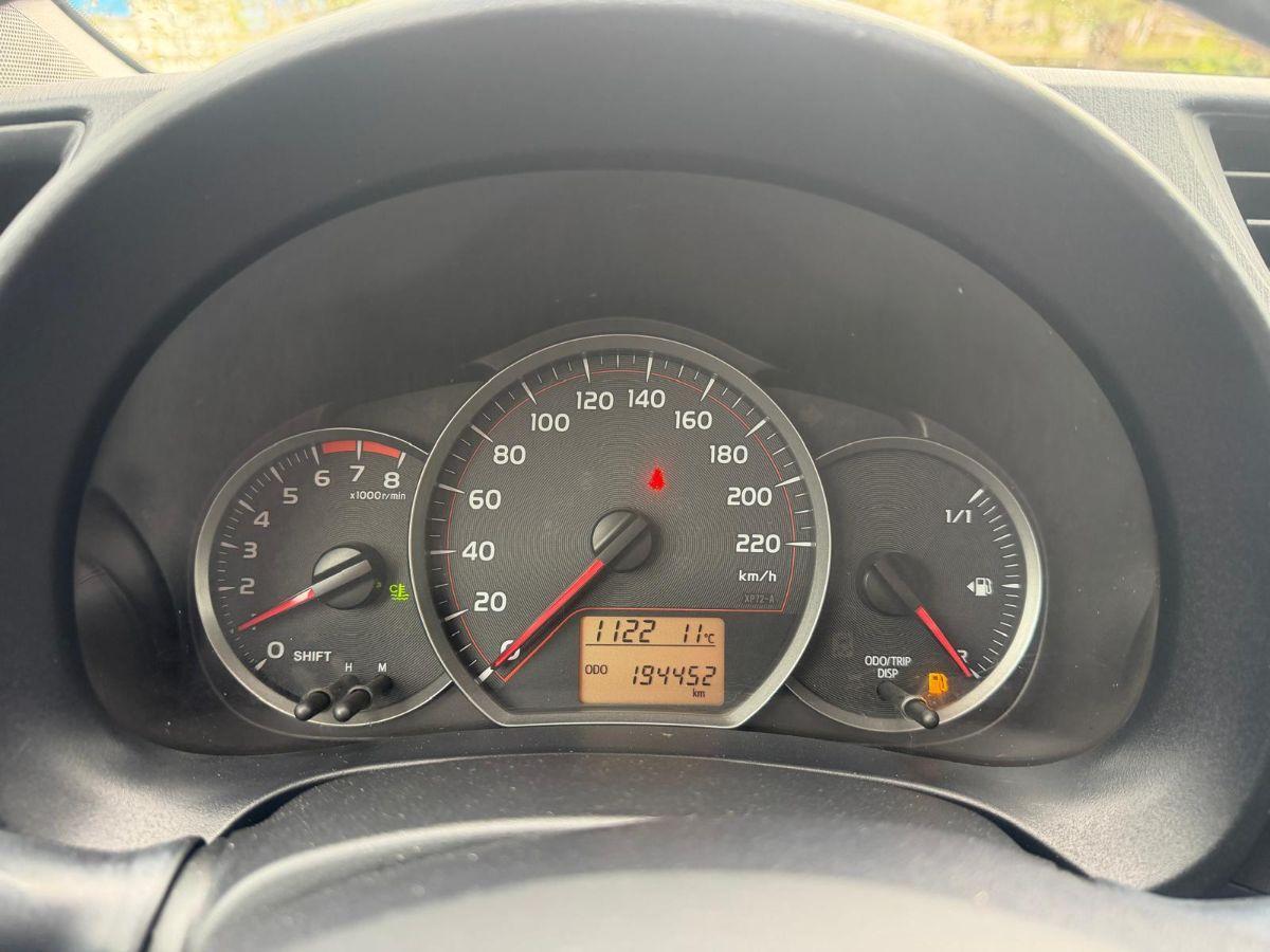 TOYOTA - Yaris - 1.0 5 porte Lounge