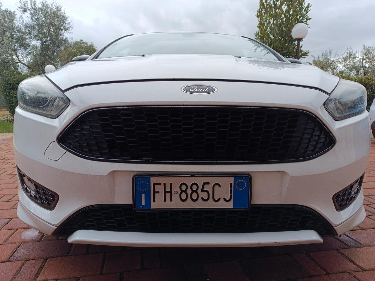 Ford Focus 1.5 TDCi 120 CV ST LINE PERSONALIZZATA