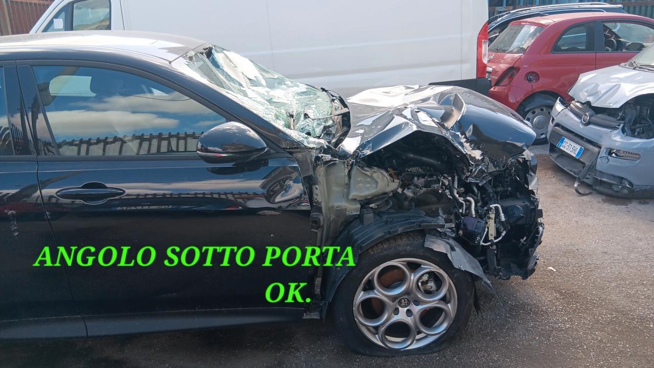 Alfa Romeo Tonale incidentata sinistrata mondialcars 023
