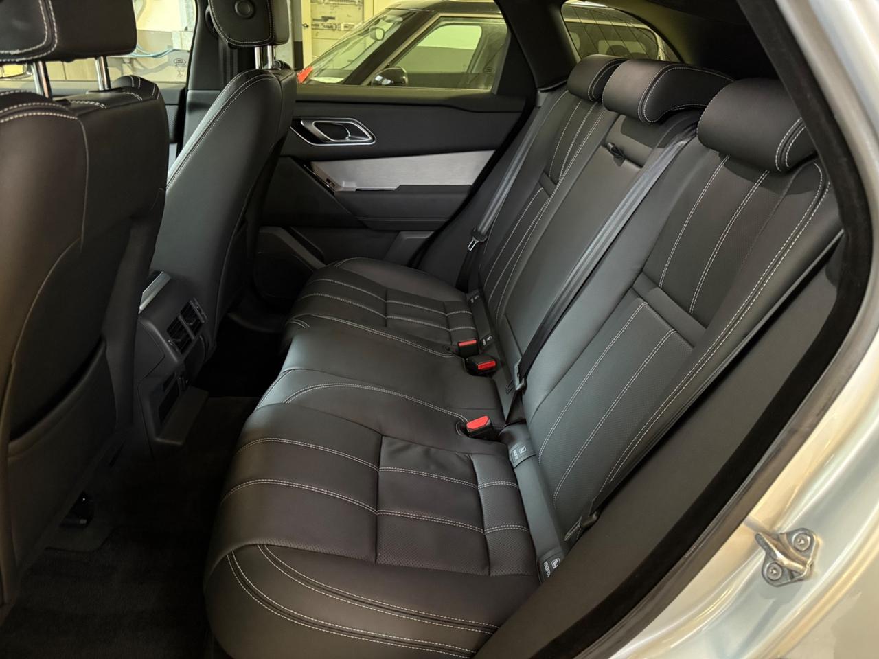 Land Rover Range Velar 2.0D I4 204 CV R-Dynamic S