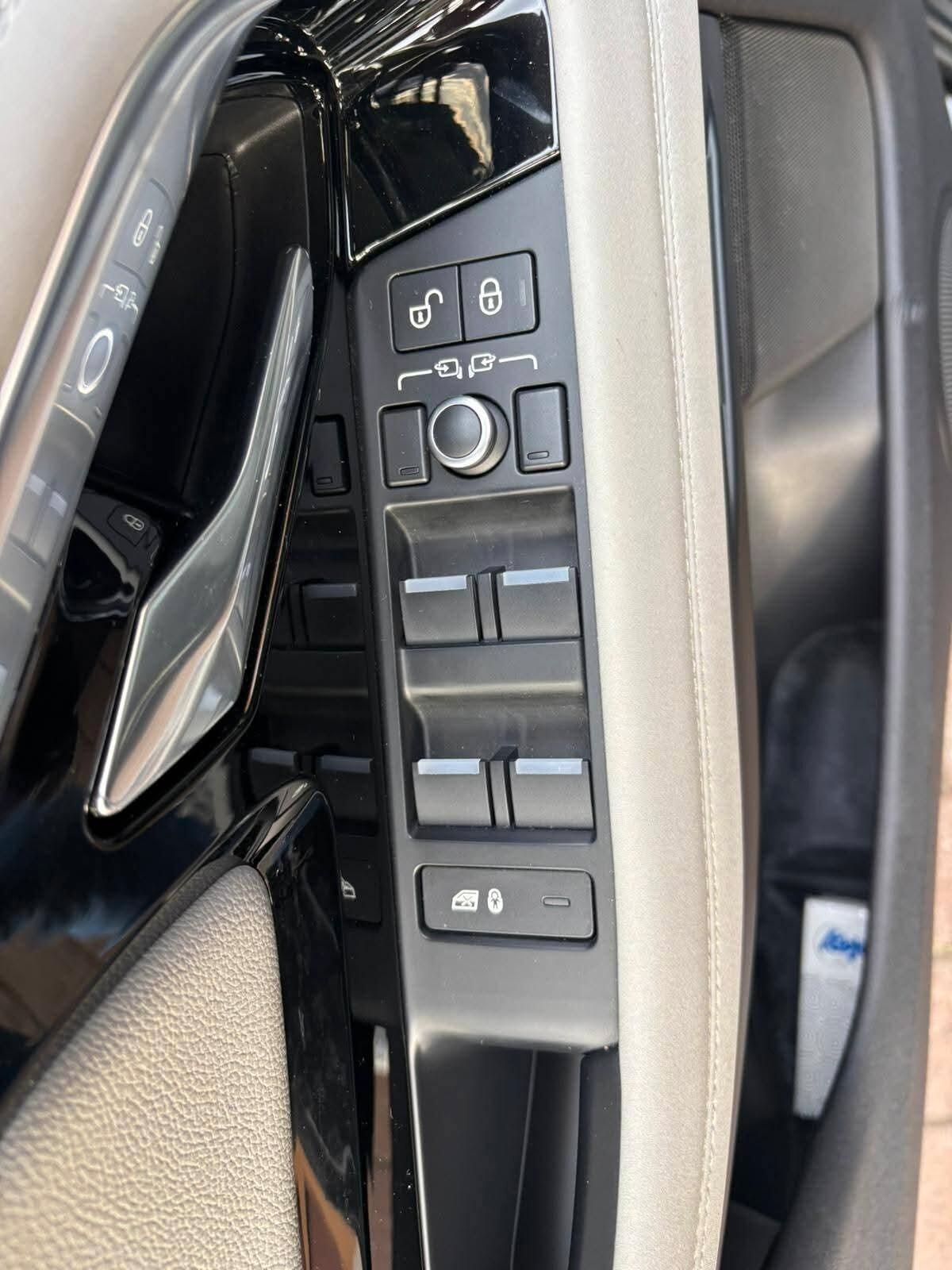 Land Rover Range Evoque 2.0D I4-L.Flw 150 CV R-Dynamic