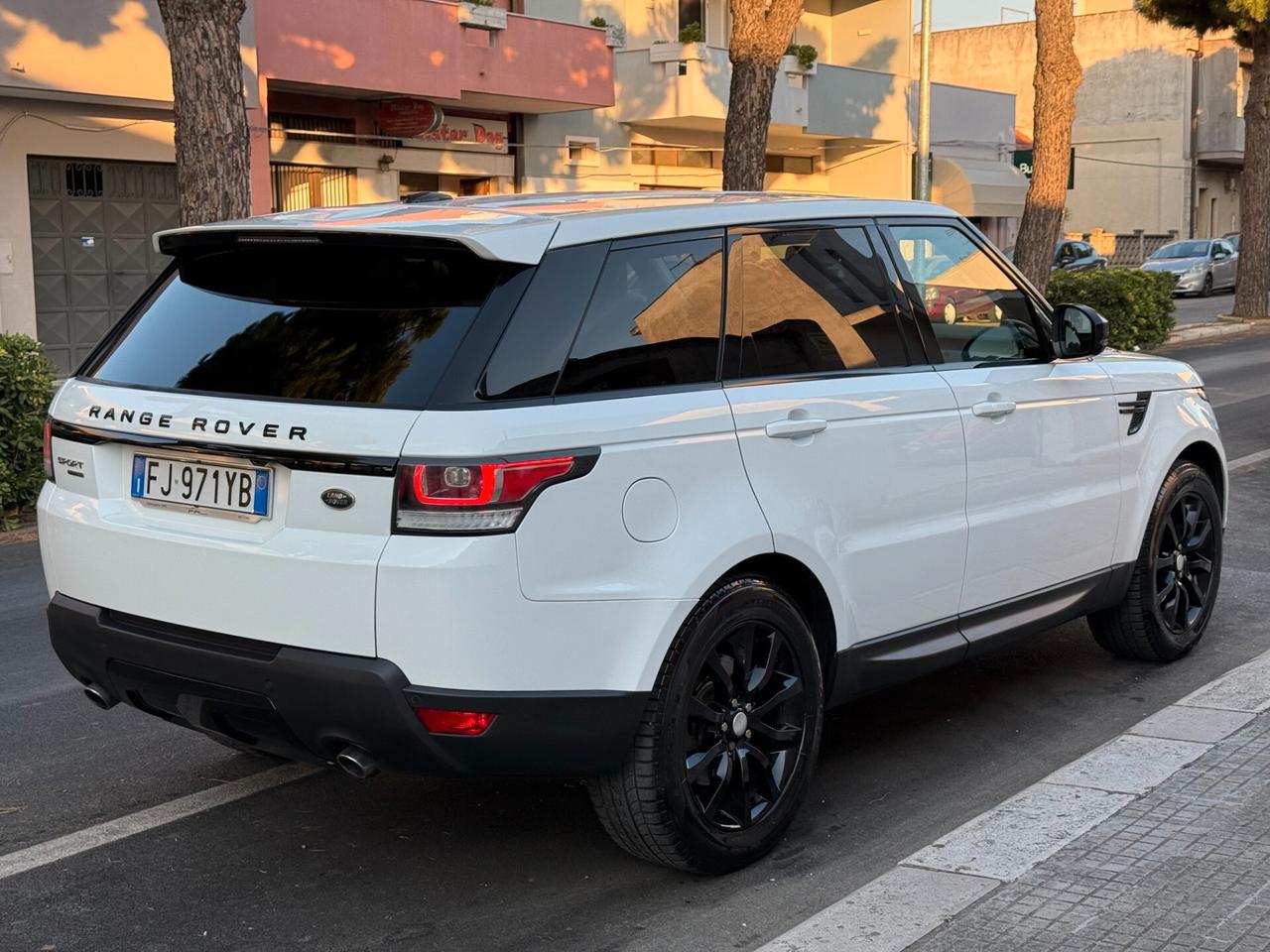 Land Rover Range Sport 3.0 TDV6 HSE NAVI CAMERA