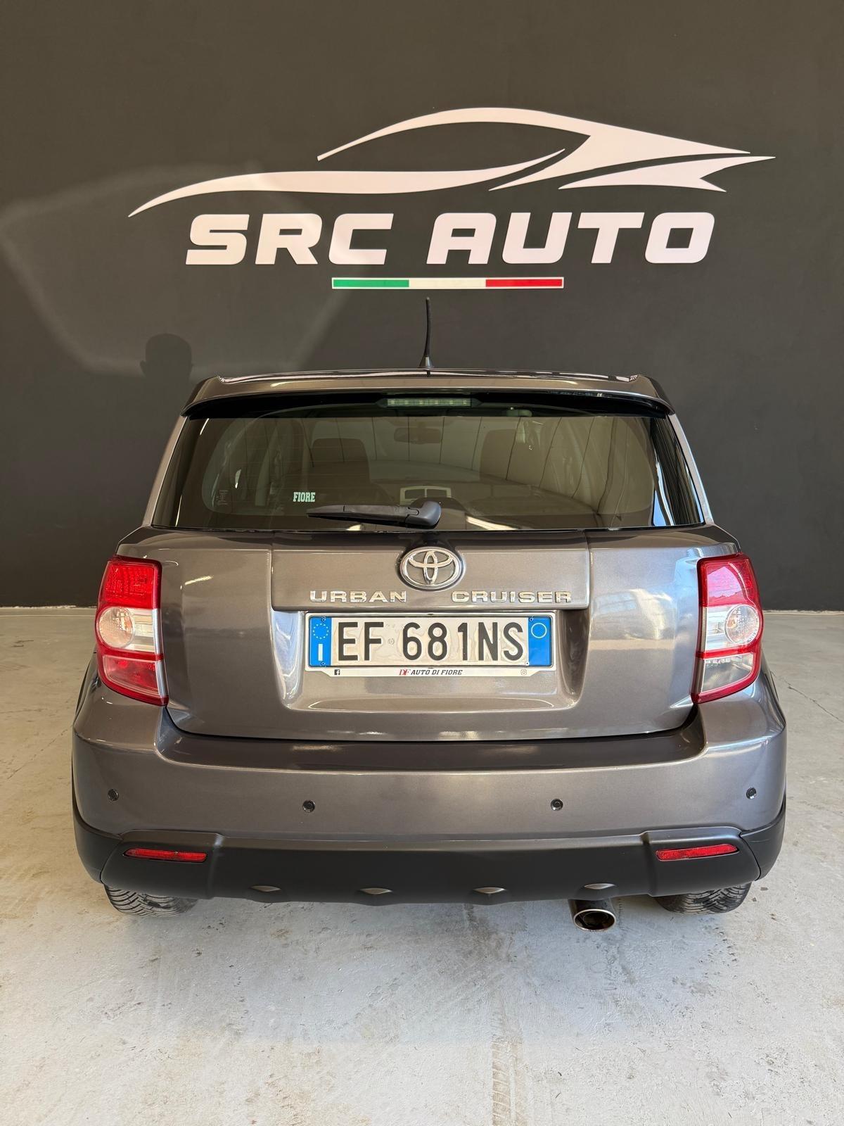 Toyota Urban Cruiser 1.4 D-4D AWD Luxury