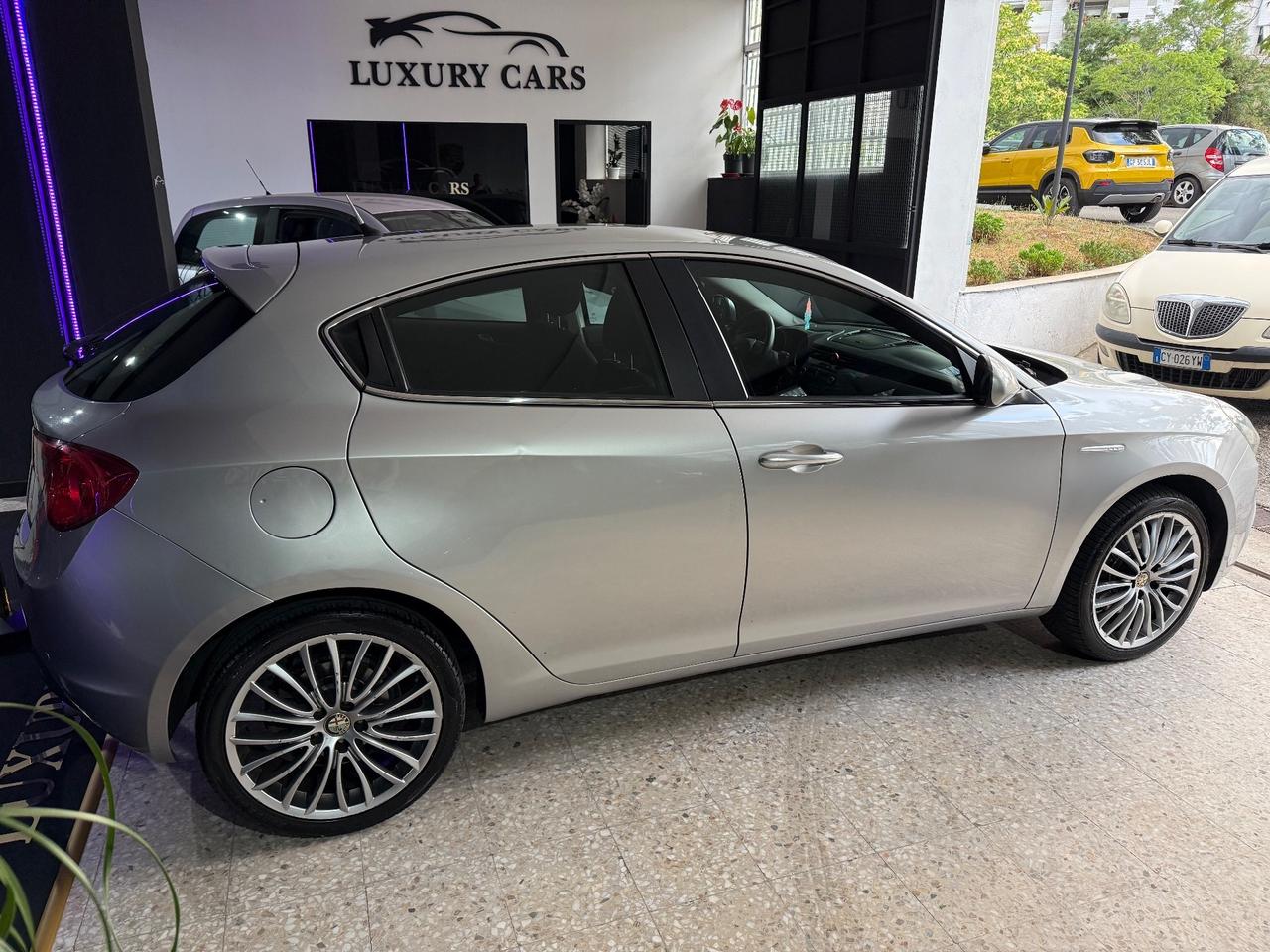 Alfa Romeo Giulietta 2.0 JTDm-2 140 CV