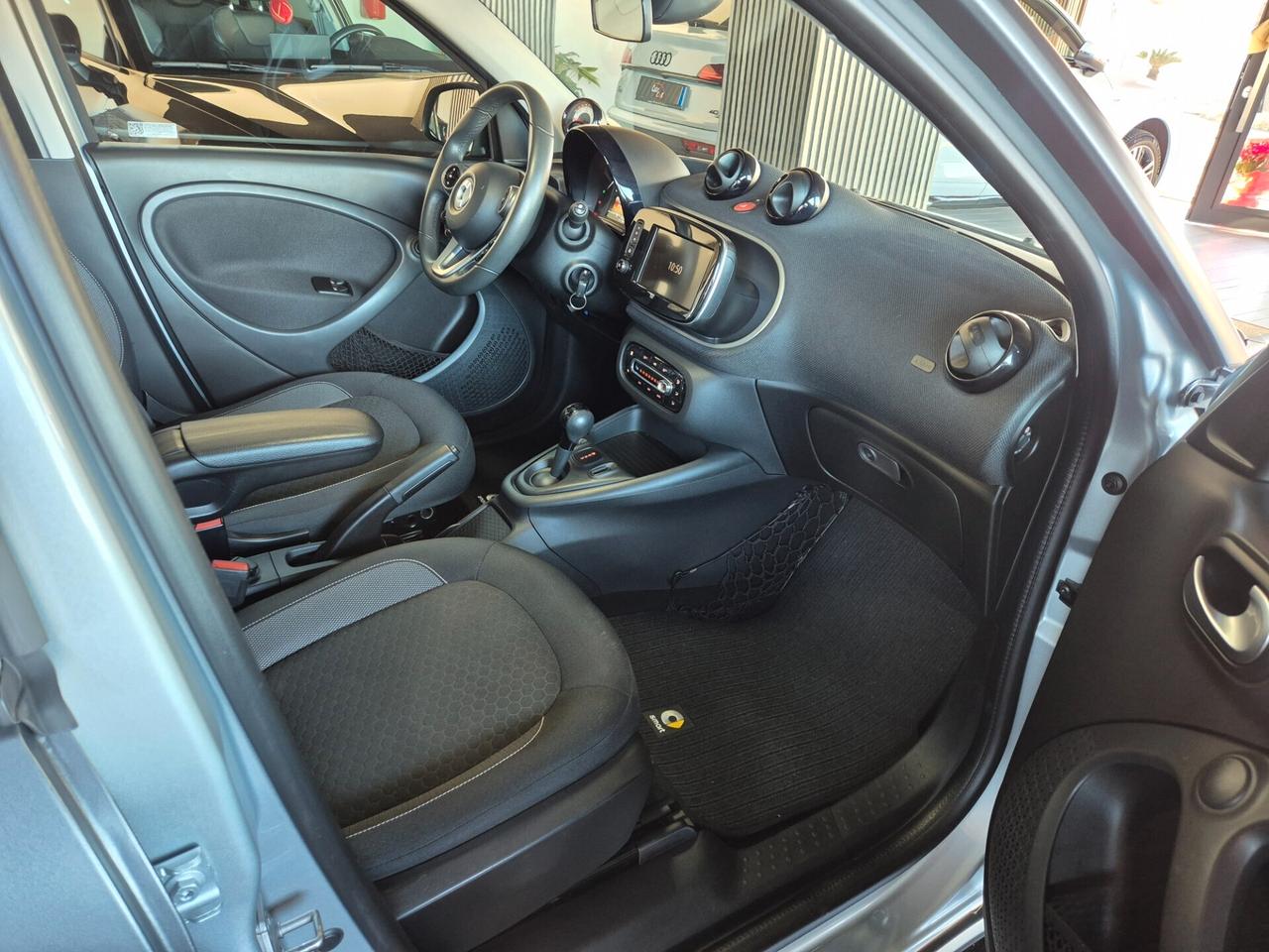 Smart ForFour EQ Prime FULL LED