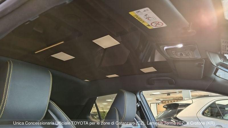Toyota C-HR 2.0 HV Lounge Premiere