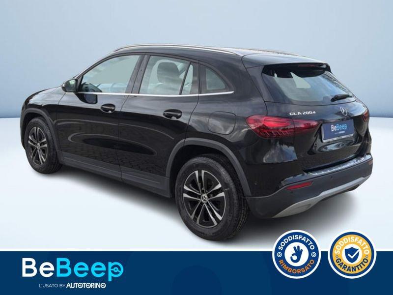 Mercedes-Benz GLA 200 D ADVANCED AUTO