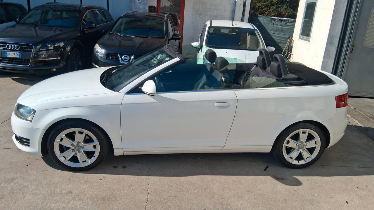 Audi A3 2.0 16V TDI Attraction.cabrio.automatica